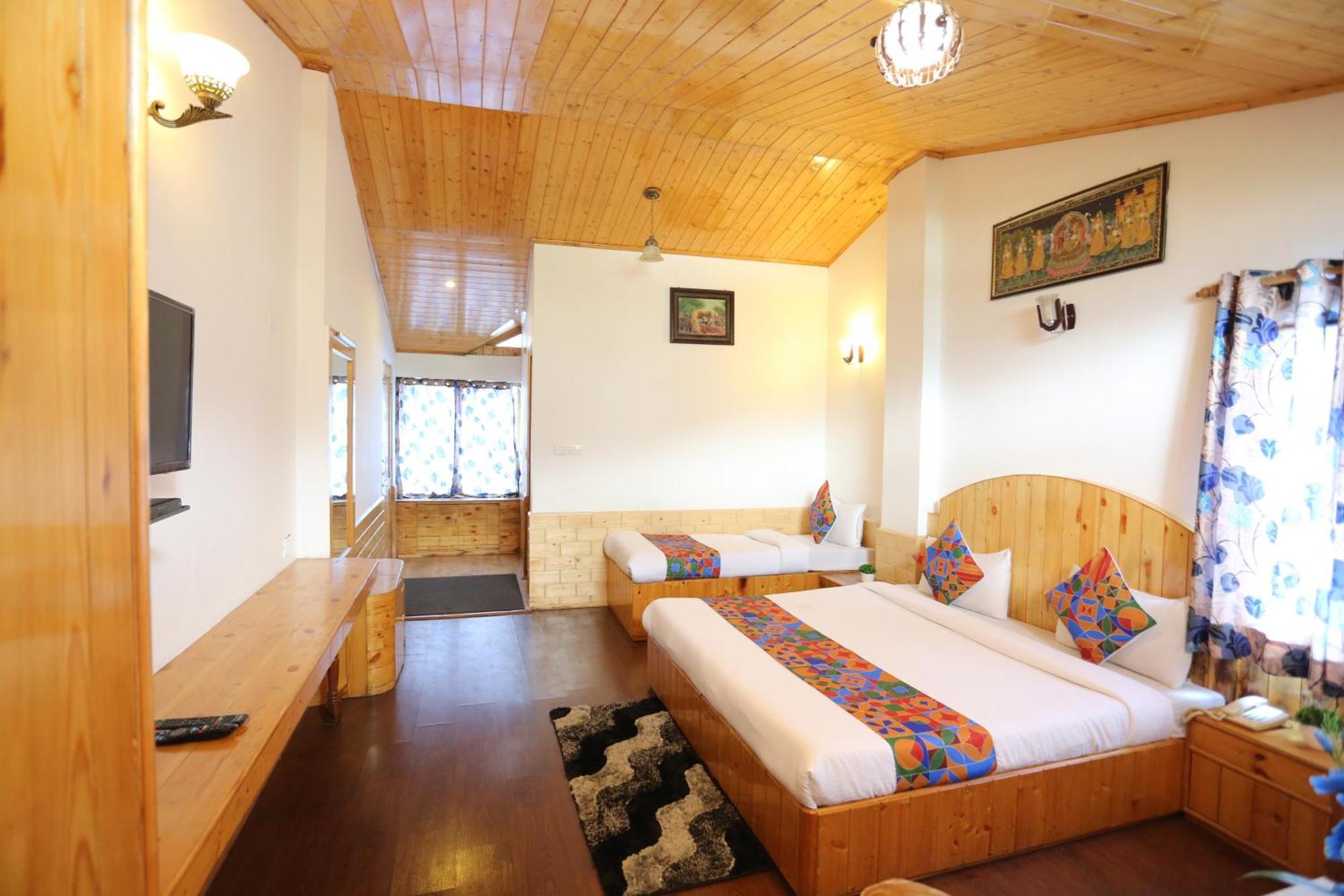 Hotel Surbhi Vashist Luaran gambar