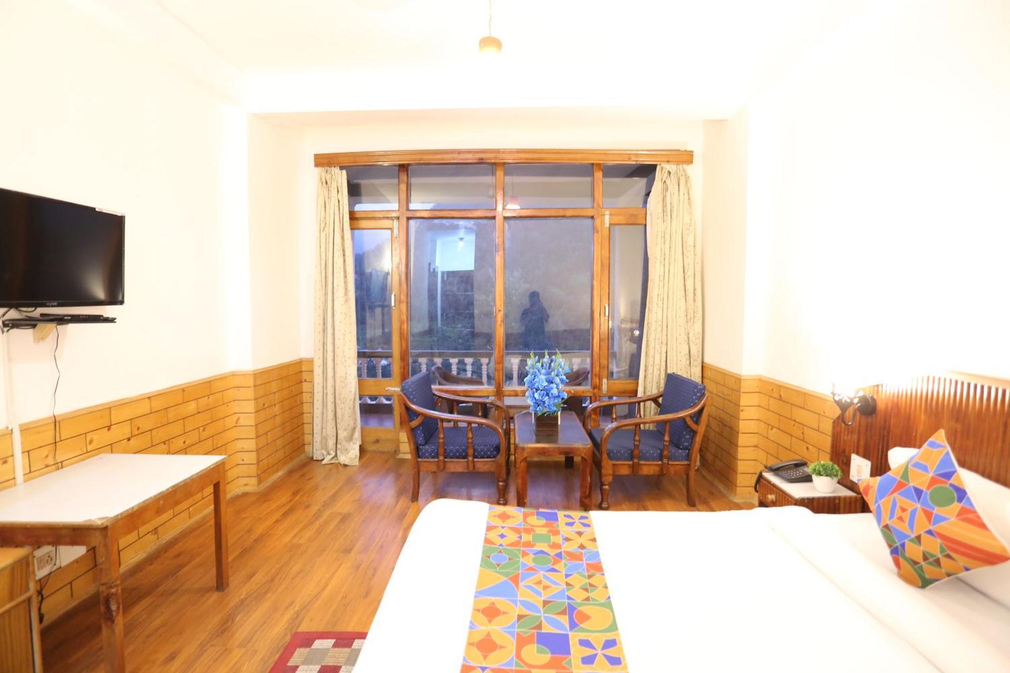 Hotel Surbhi Vashist Luaran gambar